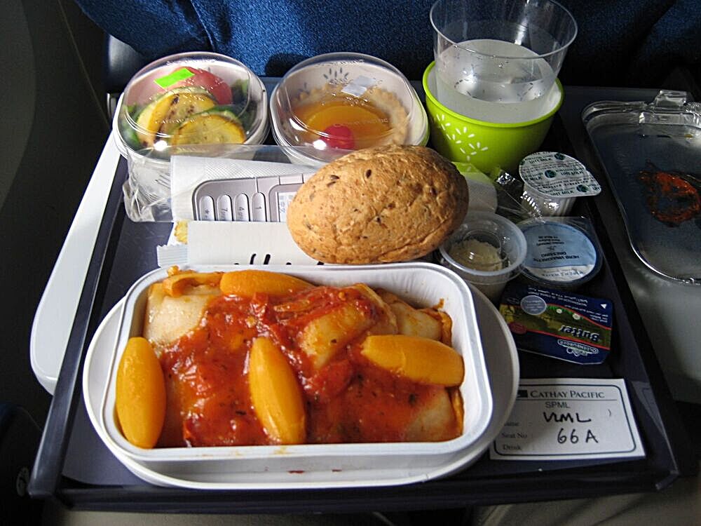 Types of airline meals 