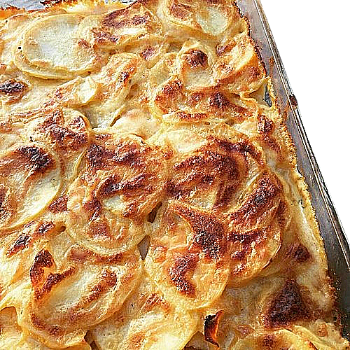 plate of scalloped potatoes