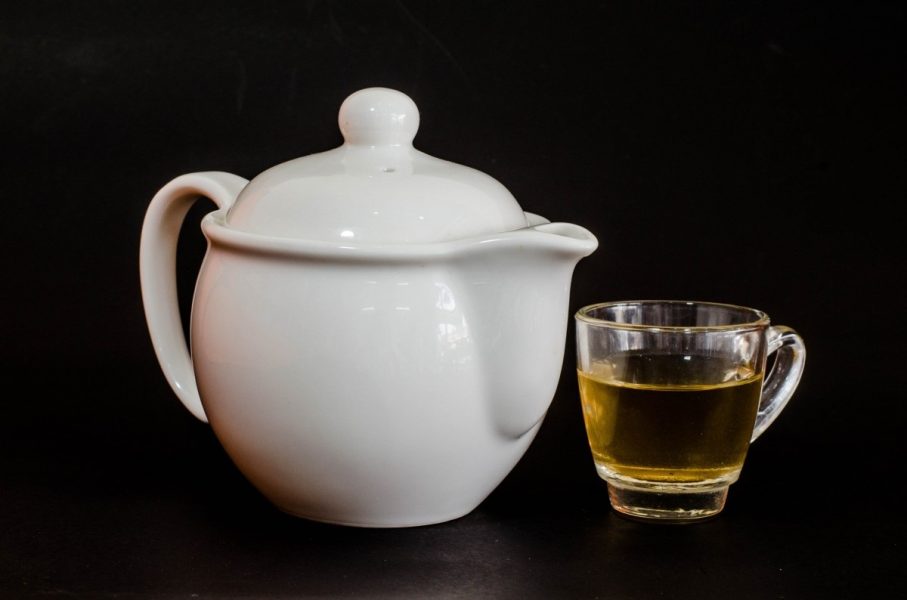 tea pot beverage