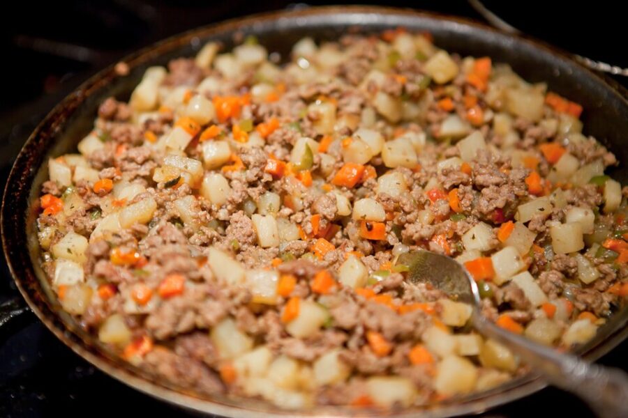 recipes with ground beef and potatoes in a pan