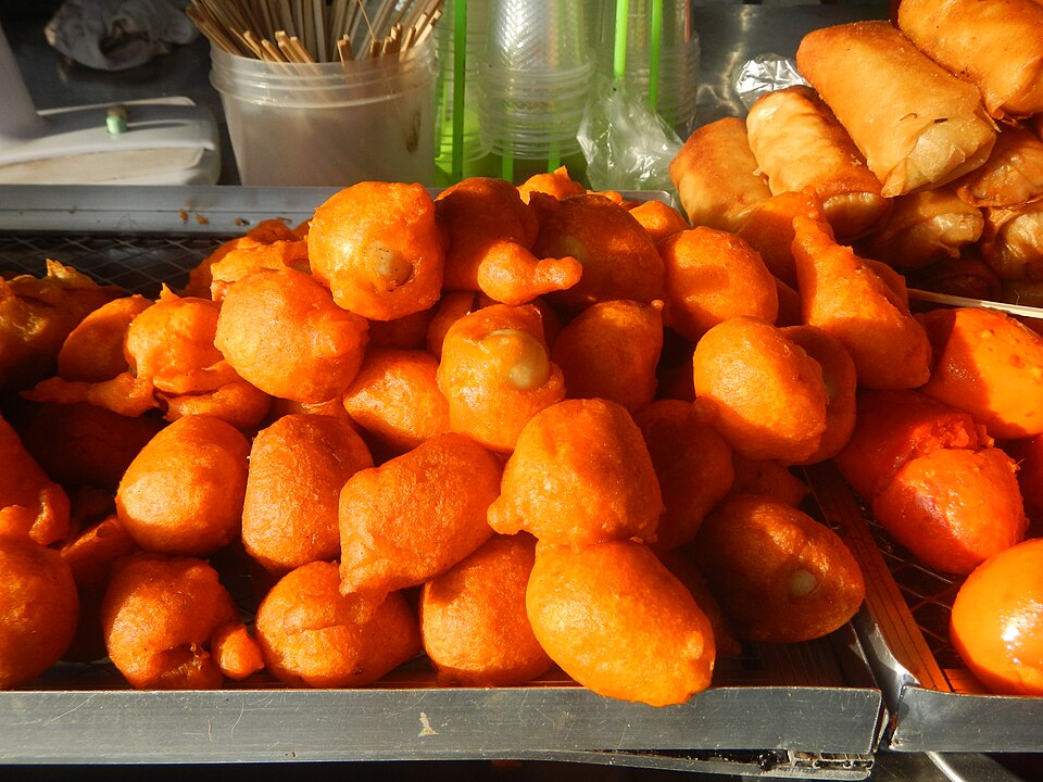 filipino street food kwek kwek