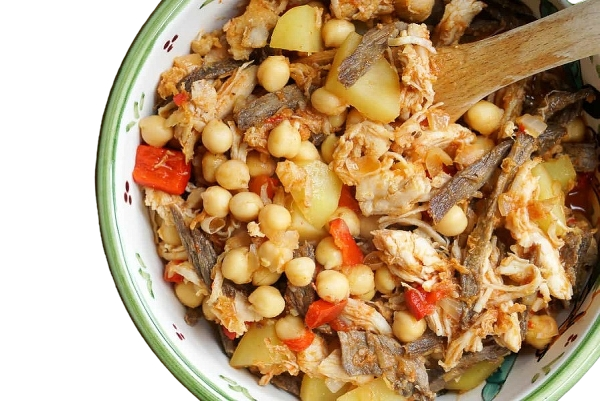 steak and potatoes in a bowl