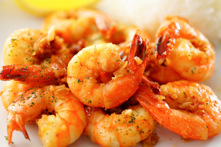 30 minute meal made from shrimps and spices