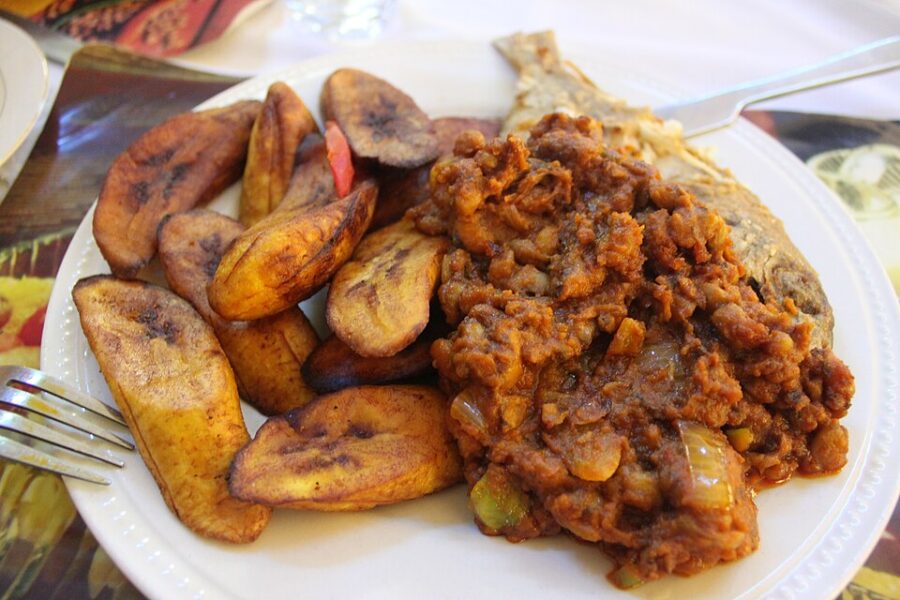 Ghana simple dish red red in a plate